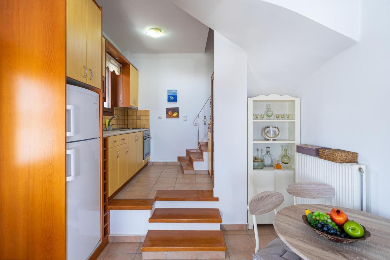 Maisonette In Roussa Ekklisia Sitia  Exterior photo